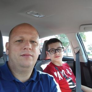 Meet your Posher, Victor o.